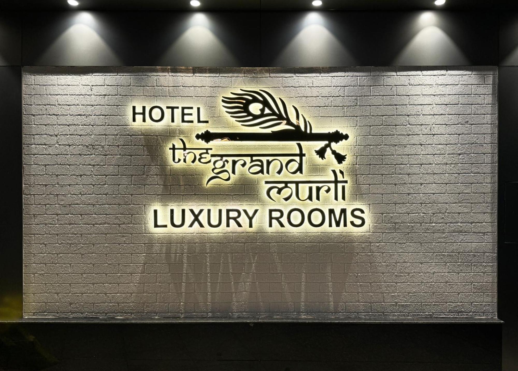 Hotel The Grand Murli Surat Exterior photo